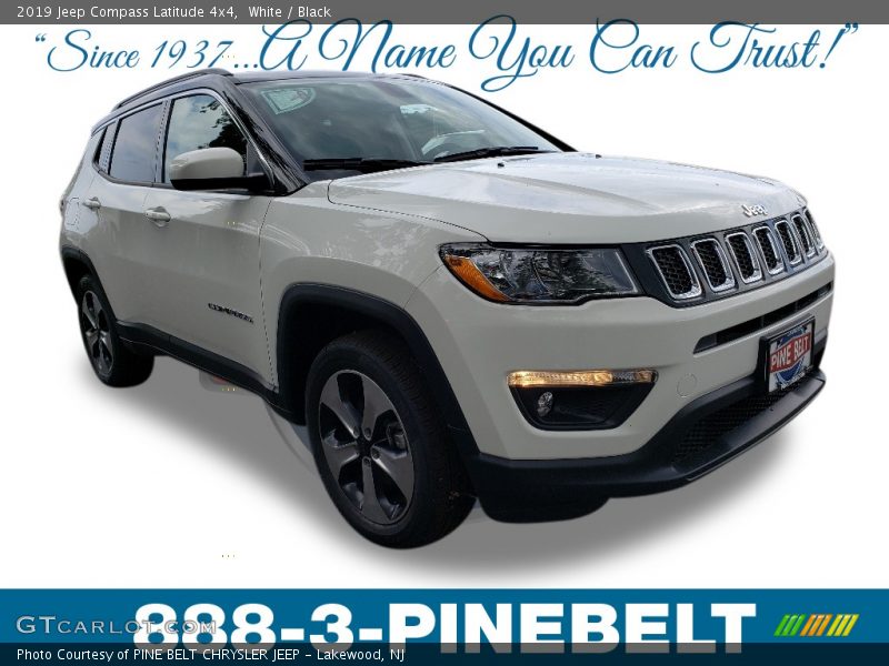 White / Black 2019 Jeep Compass Latitude 4x4