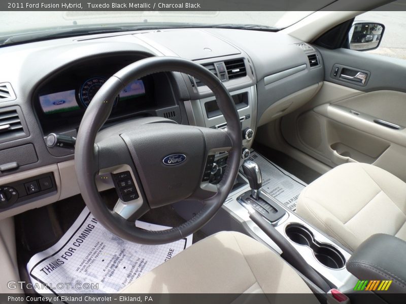 Tuxedo Black Metallic / Charcoal Black 2011 Ford Fusion Hybrid