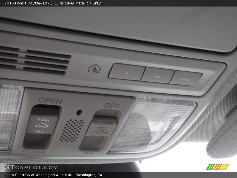 Lunar Silver Metallic / Gray 2016 Honda Odyssey EX-L