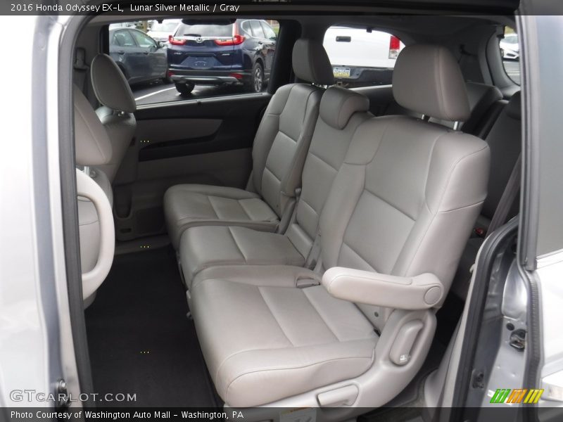 Lunar Silver Metallic / Gray 2016 Honda Odyssey EX-L