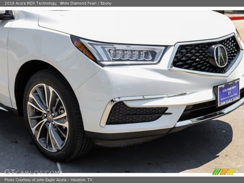 White Diamond Pearl / Ebony 2019 Acura MDX Technology
