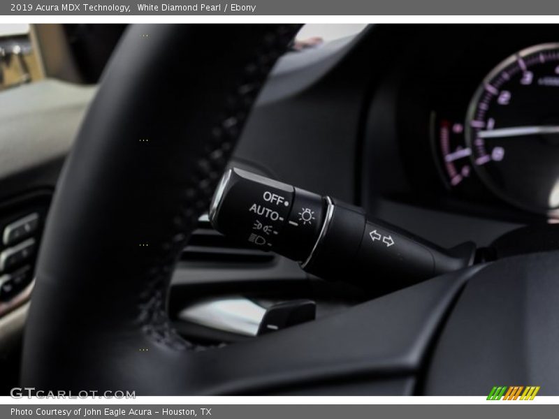 White Diamond Pearl / Ebony 2019 Acura MDX Technology