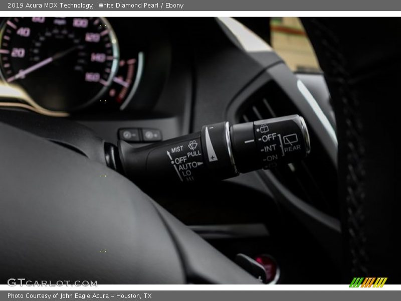 White Diamond Pearl / Ebony 2019 Acura MDX Technology
