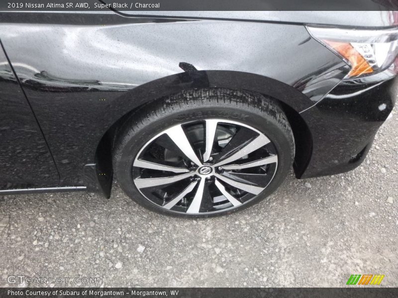 Super Black / Charcoal 2019 Nissan Altima SR AWD
