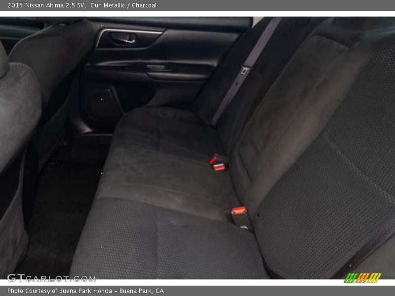 Gun Metallic / Charcoal 2015 Nissan Altima 2.5 SV