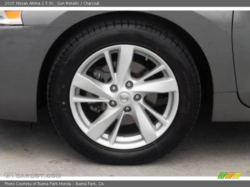 Gun Metallic / Charcoal 2015 Nissan Altima 2.5 SV