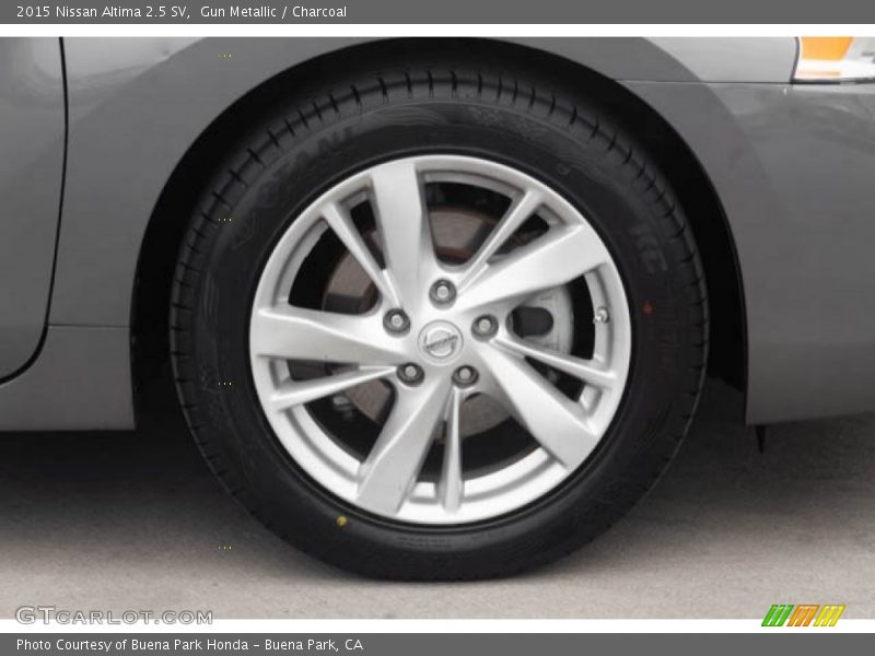 Gun Metallic / Charcoal 2015 Nissan Altima 2.5 SV