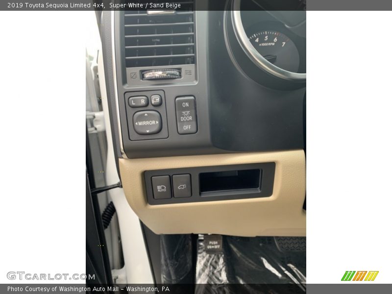 Super White / Sand Beige 2019 Toyota Sequoia Limited 4x4