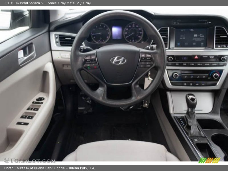 Shale Gray Metallic / Gray 2016 Hyundai Sonata SE