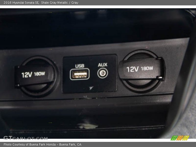 Shale Gray Metallic / Gray 2016 Hyundai Sonata SE