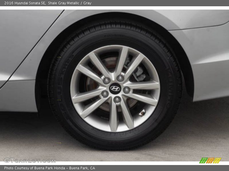 Shale Gray Metallic / Gray 2016 Hyundai Sonata SE