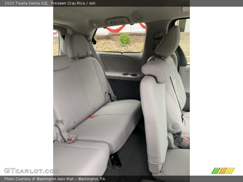 Predawn Gray Mica / Ash 2020 Toyota Sienna XLE