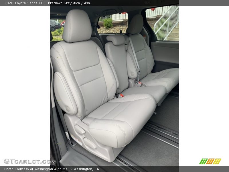 Predawn Gray Mica / Ash 2020 Toyota Sienna XLE