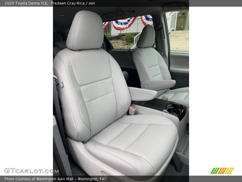 Predawn Gray Mica / Ash 2020 Toyota Sienna XLE