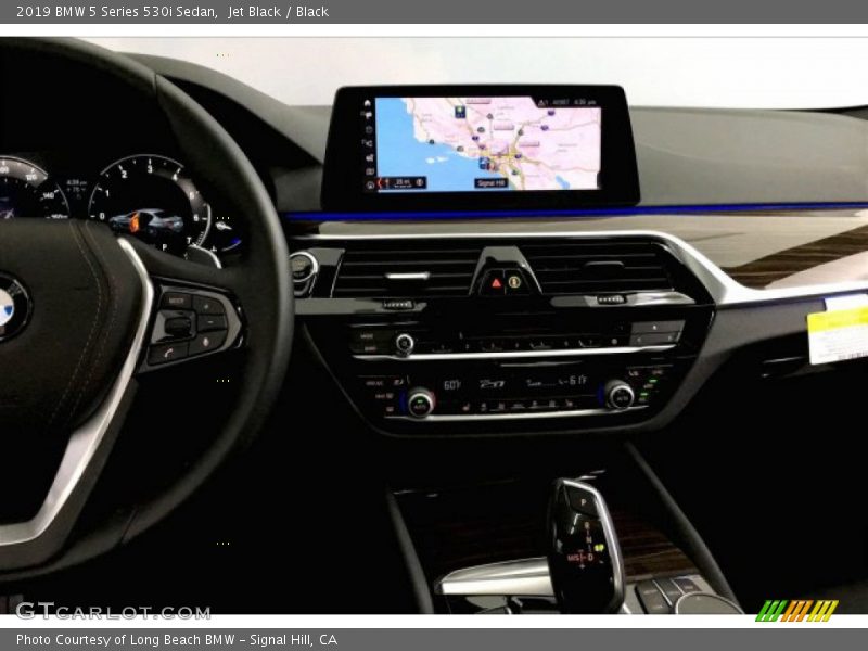 Jet Black / Black 2019 BMW 5 Series 530i Sedan