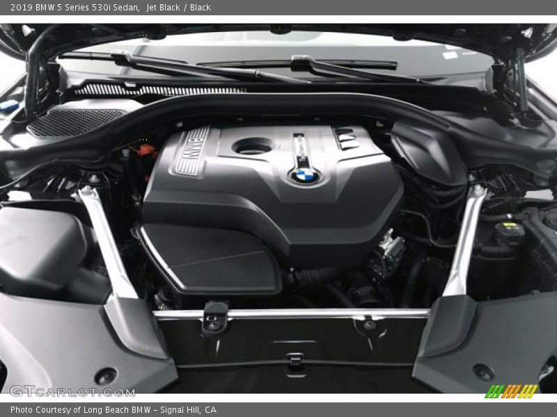 Jet Black / Black 2019 BMW 5 Series 530i Sedan
