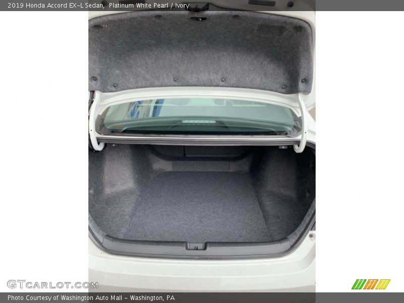 Platinum White Pearl / Ivory 2019 Honda Accord EX-L Sedan