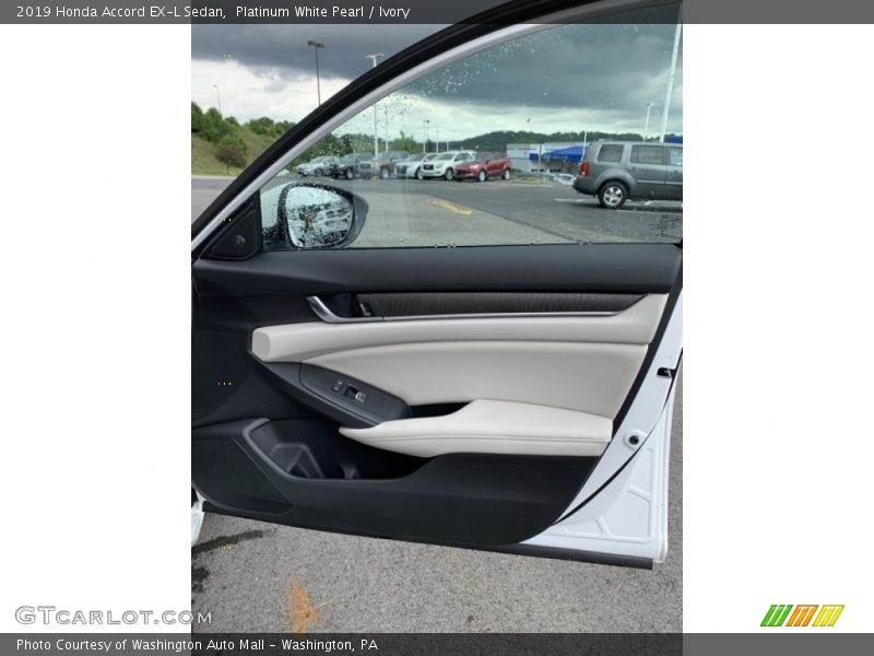 Platinum White Pearl / Ivory 2019 Honda Accord EX-L Sedan