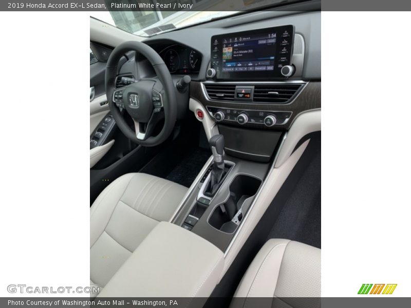 Platinum White Pearl / Ivory 2019 Honda Accord EX-L Sedan