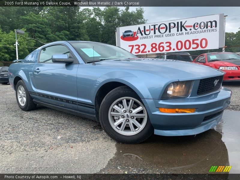 Windveil Blue Metallic / Dark Charcoal 2005 Ford Mustang V6 Deluxe Coupe