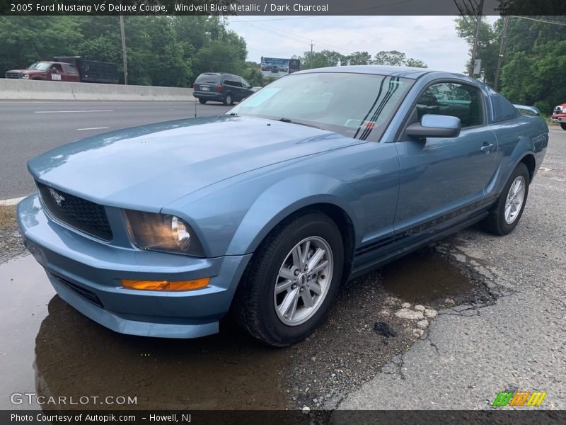 Windveil Blue Metallic / Dark Charcoal 2005 Ford Mustang V6 Deluxe Coupe