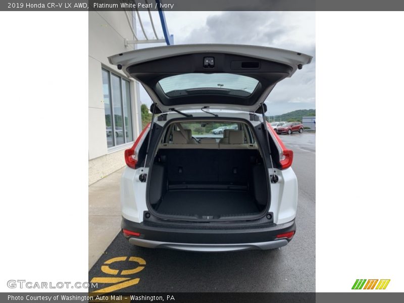  2019 CR-V LX AWD Trunk