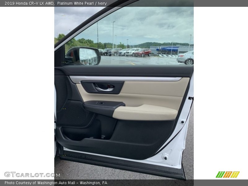 Platinum White Pearl / Ivory 2019 Honda CR-V LX AWD