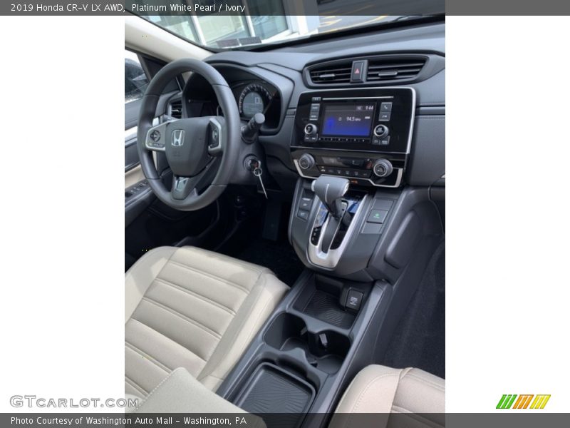 Dashboard of 2019 CR-V LX AWD