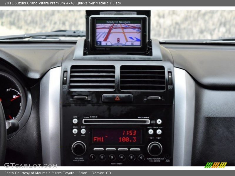 Quicksilver Metallic / Black 2011 Suzuki Grand Vitara Premium 4x4