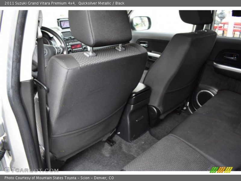 Quicksilver Metallic / Black 2011 Suzuki Grand Vitara Premium 4x4