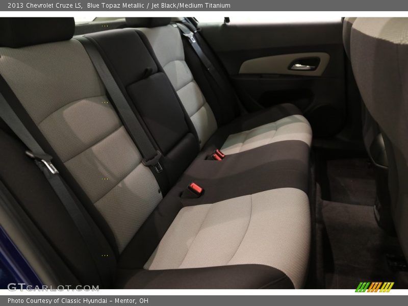 Blue Topaz Metallic / Jet Black/Medium Titanium 2013 Chevrolet Cruze LS