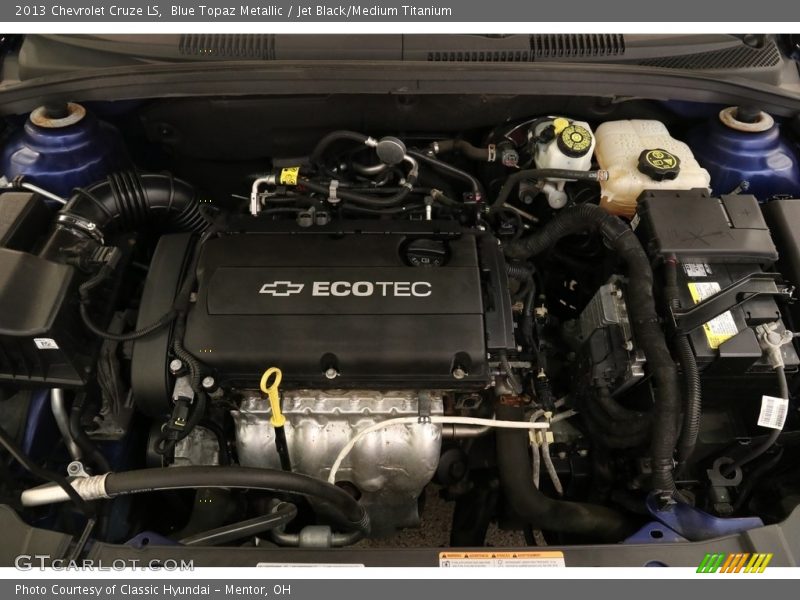 Blue Topaz Metallic / Jet Black/Medium Titanium 2013 Chevrolet Cruze LS