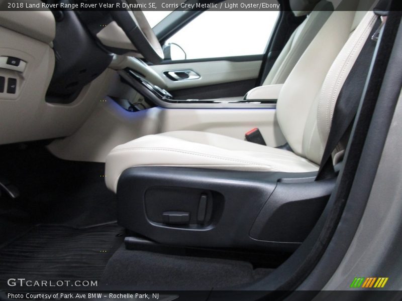 Corris Grey Metallic / Light Oyster/Ebony 2018 Land Rover Range Rover Velar R Dynamic SE