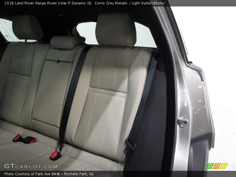 Corris Grey Metallic / Light Oyster/Ebony 2018 Land Rover Range Rover Velar R Dynamic SE