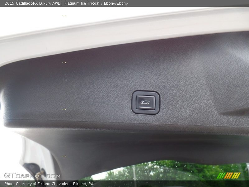 Platinum Ice Tricoat / Ebony/Ebony 2015 Cadillac SRX Luxury AWD
