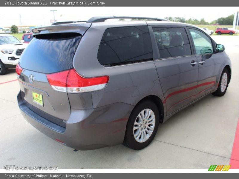 Predawn Gray Mica / Light Gray 2011 Toyota Sienna XLE