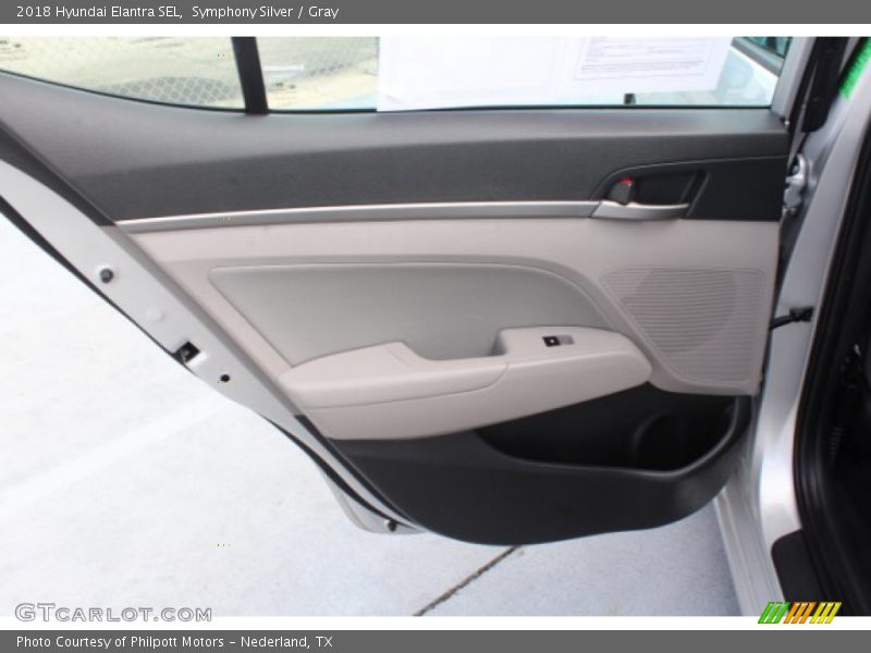Symphony Silver / Gray 2018 Hyundai Elantra SEL