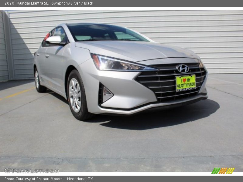 Symphony Silver / Black 2020 Hyundai Elantra SE