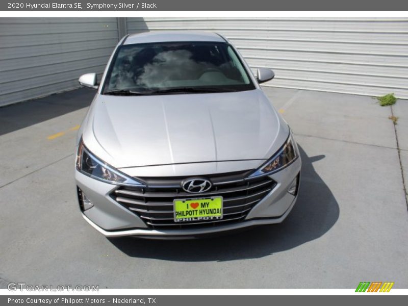 Symphony Silver / Black 2020 Hyundai Elantra SE