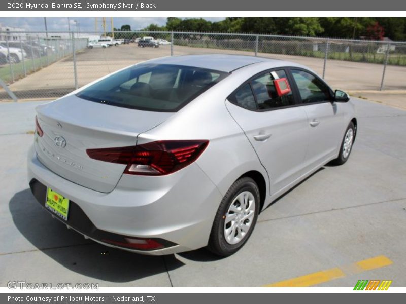 Symphony Silver / Black 2020 Hyundai Elantra SE