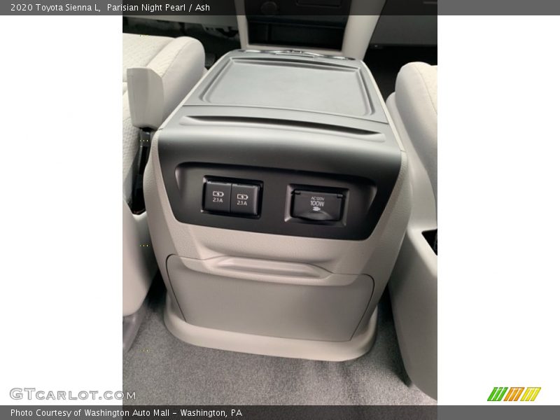 Parisian Night Pearl / Ash 2020 Toyota Sienna L