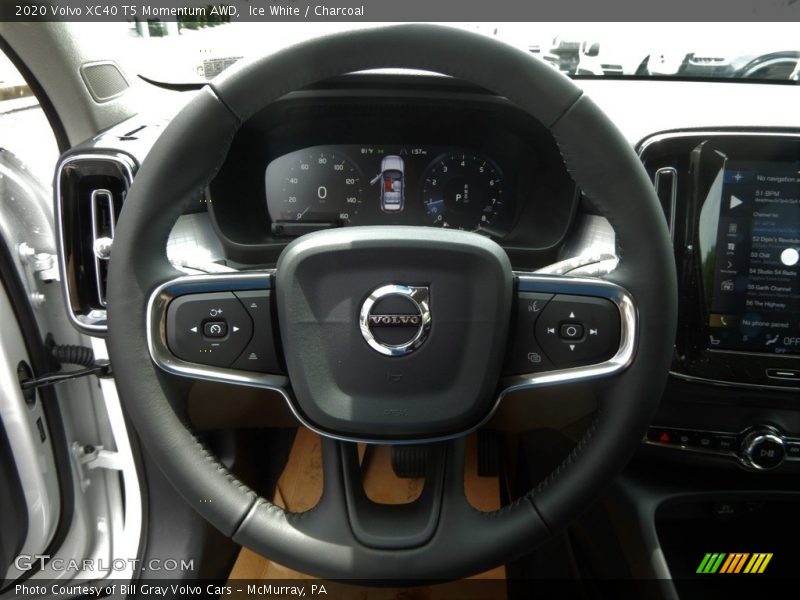  2020 XC40 T5 Momentum AWD Steering Wheel