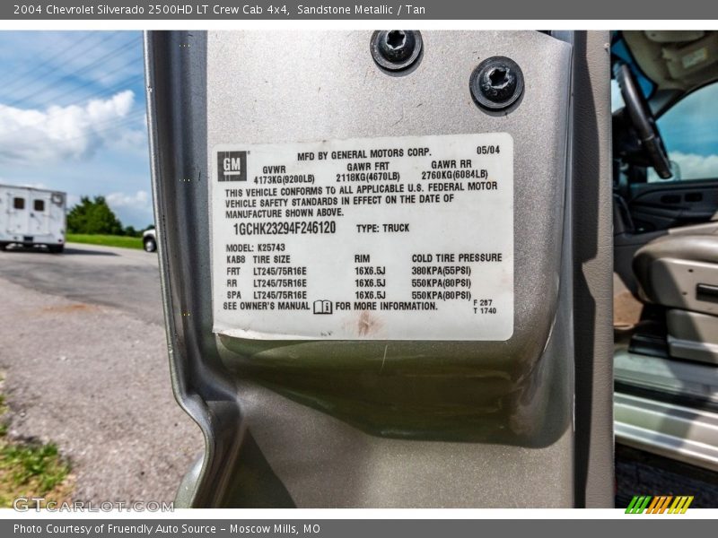 Sandstone Metallic / Tan 2004 Chevrolet Silverado 2500HD LT Crew Cab 4x4