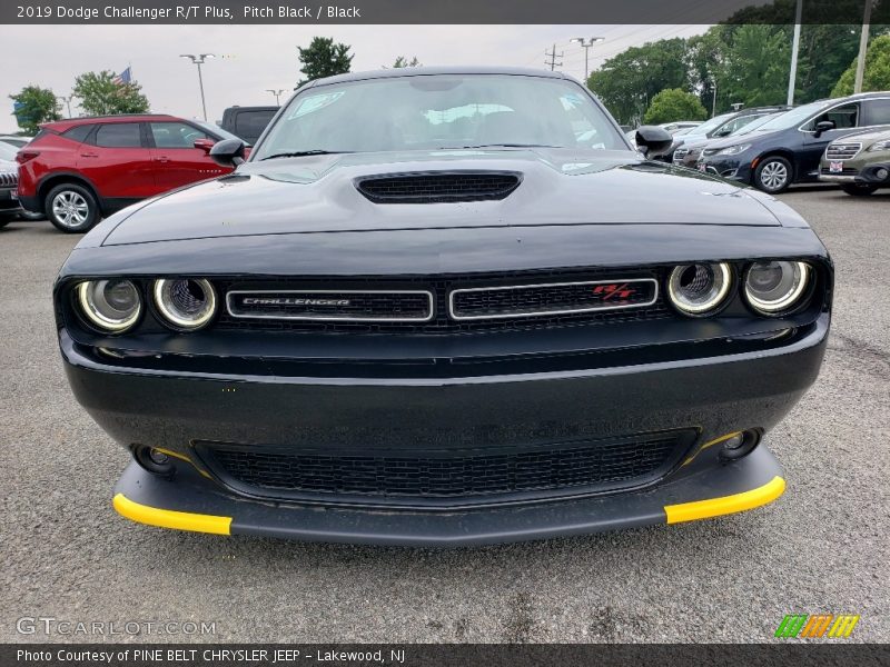 Pitch Black / Black 2019 Dodge Challenger R/T Plus