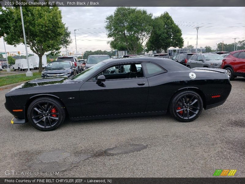 Pitch Black / Black 2019 Dodge Challenger R/T Plus