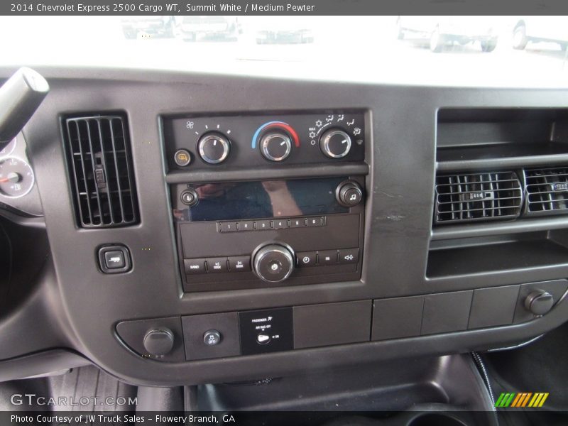 Summit White / Medium Pewter 2014 Chevrolet Express 2500 Cargo WT