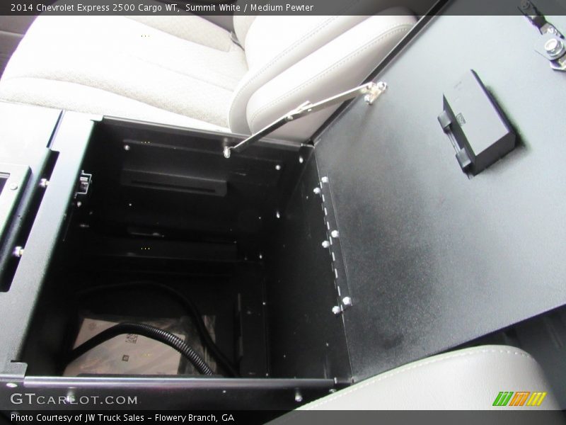 Summit White / Medium Pewter 2014 Chevrolet Express 2500 Cargo WT
