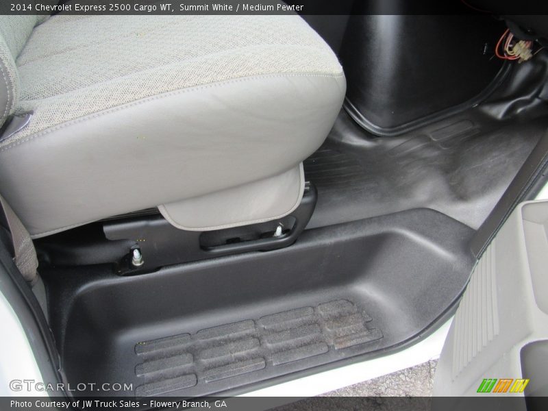 Summit White / Medium Pewter 2014 Chevrolet Express 2500 Cargo WT