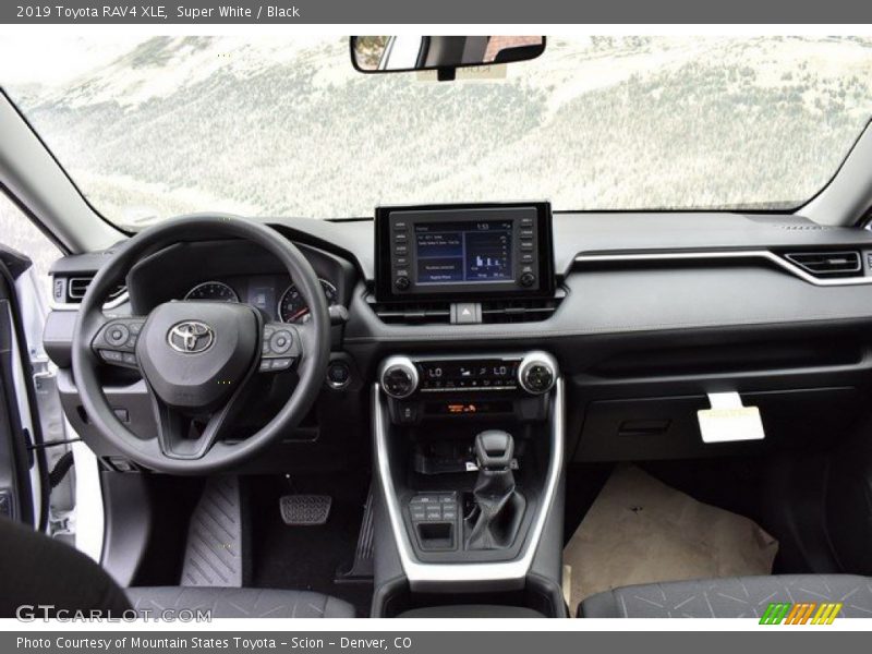 Super White / Black 2019 Toyota RAV4 XLE