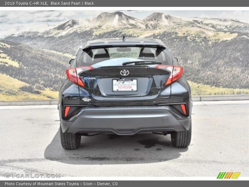 Black Sand Pearl / Black 2019 Toyota C-HR XLE